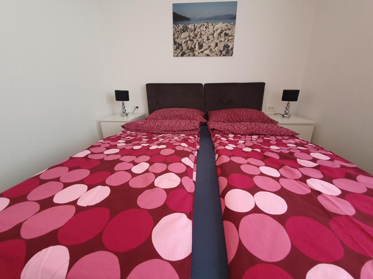 Comfortable Family Apt Iris 20M From Beach In Mandre Exterior foto