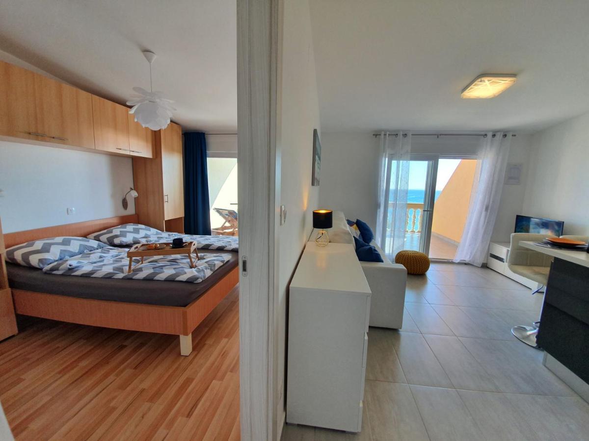 Comfortable Family Apt Iris 20M From Beach In Mandre Exterior foto
